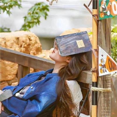 女儿直播卖惨恶毒母亲被网暴致死